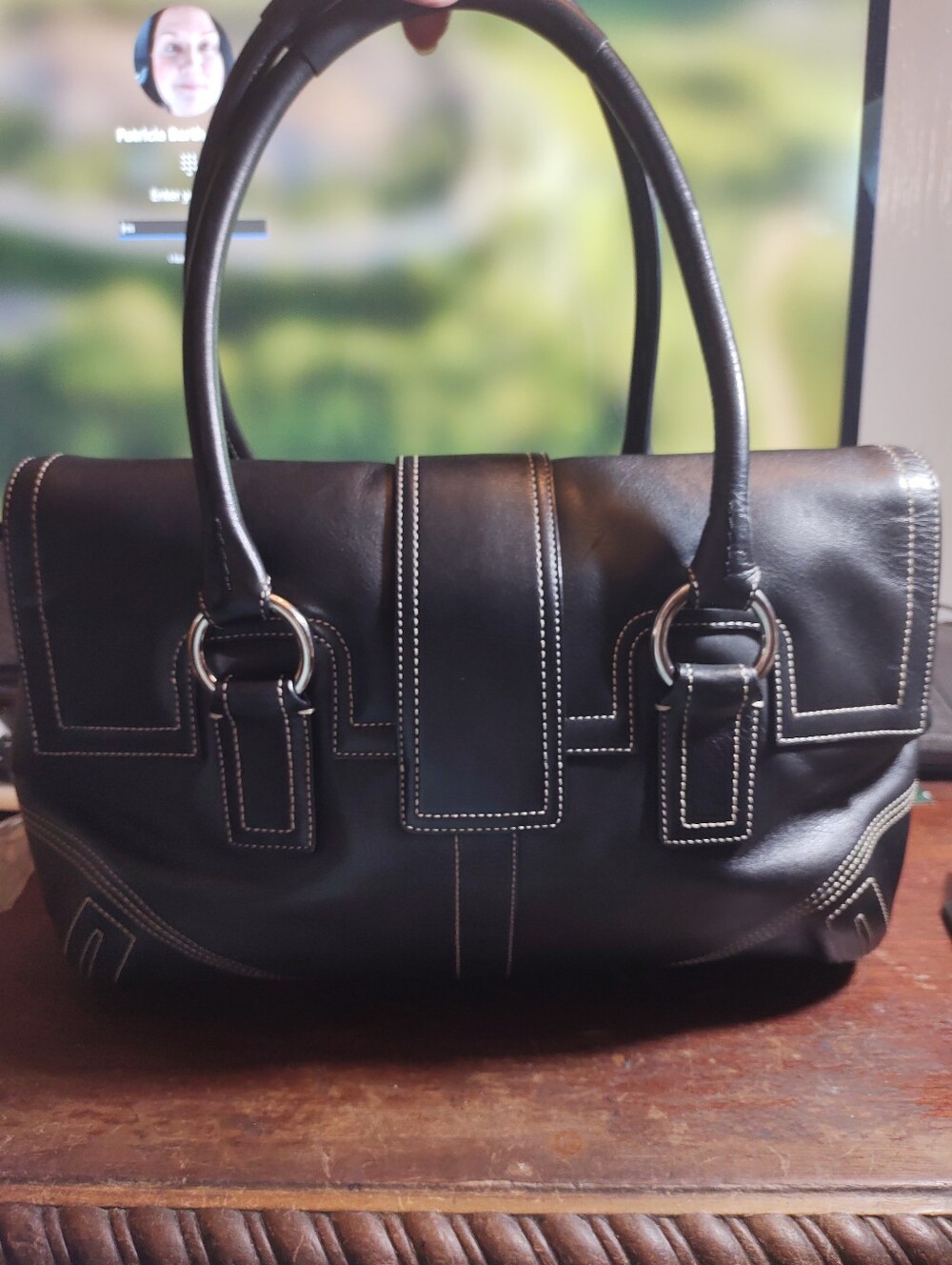 Vintage Y2K Coach SOHO Big Buckle Black Leather Flap Shoulder Bag - Picture 3 of 8
